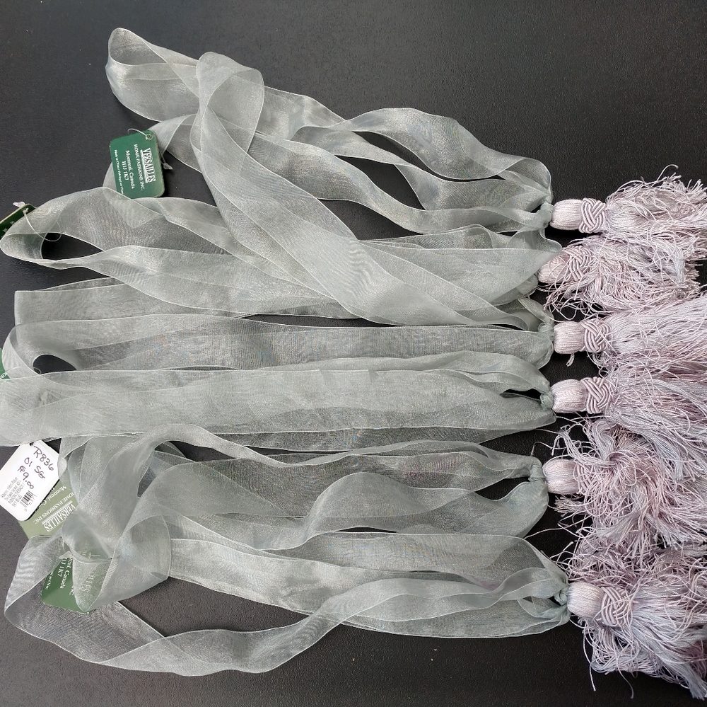 NWT set of 6 tiebacks